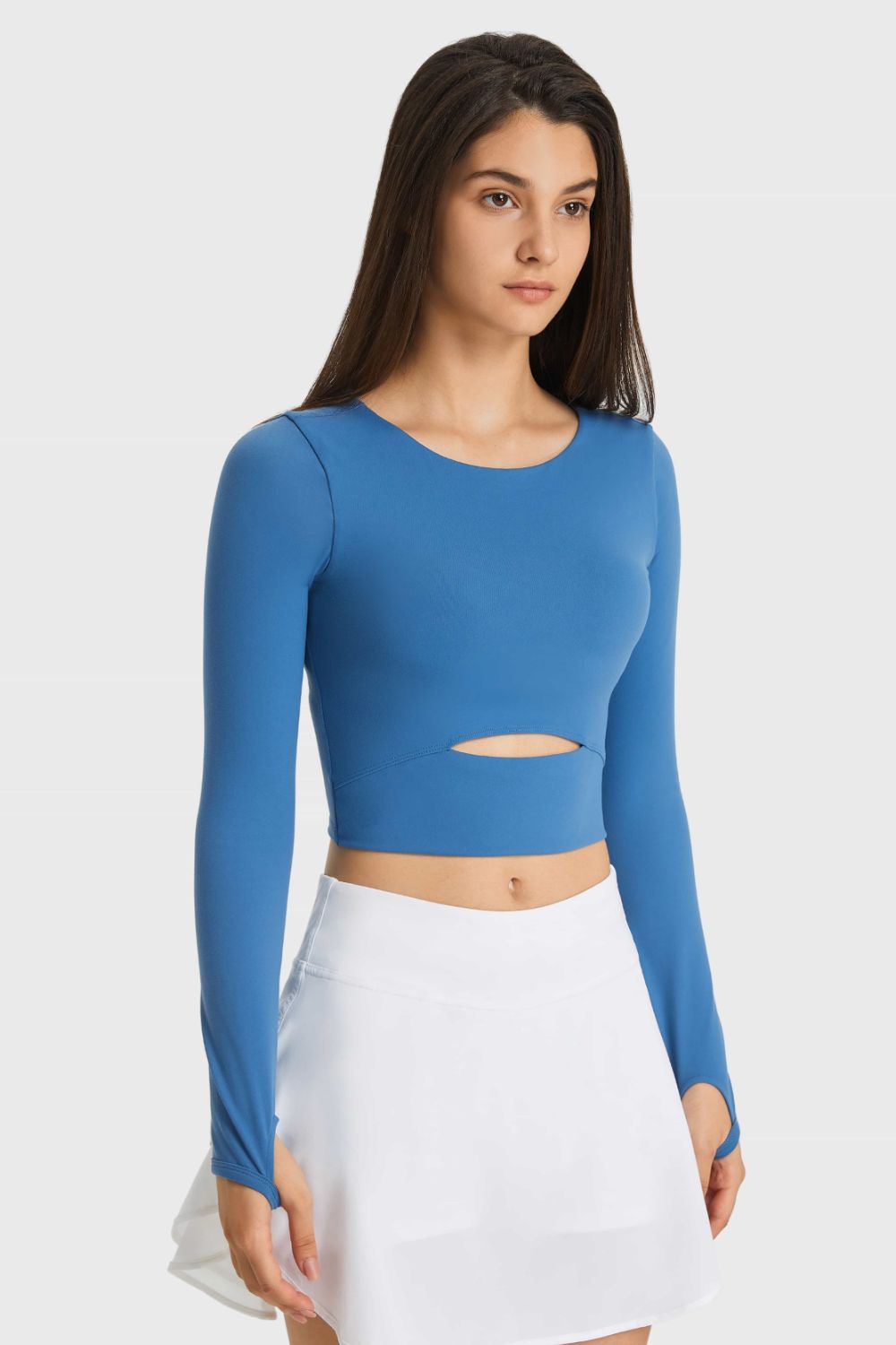 Millennia Cutout Long Sleeve Cropped Sports Top - Lilixa.store