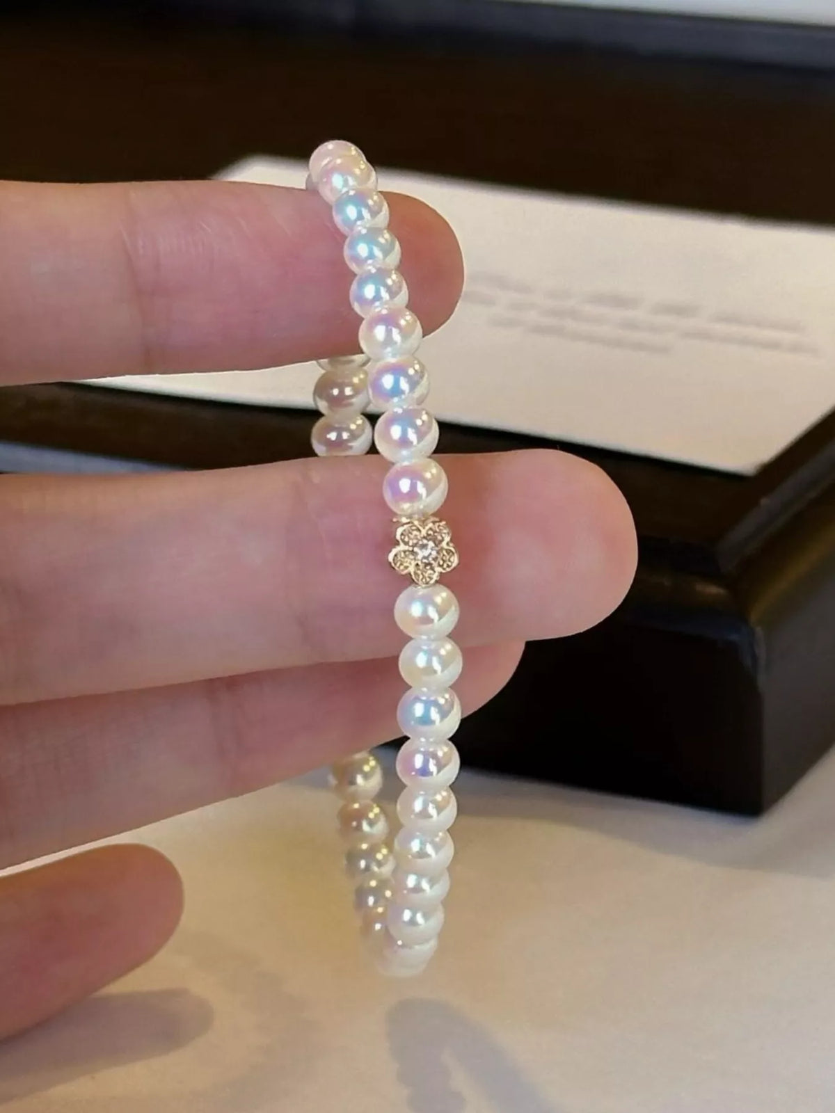 Pearl Bracelet with Floral Accent in White