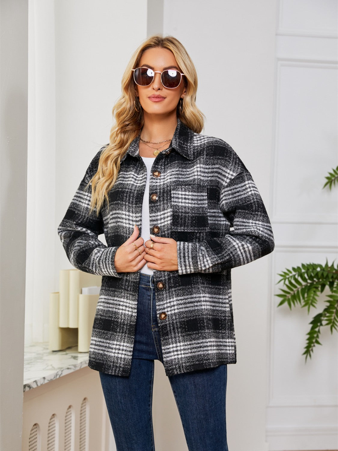 Plaid Collared Shirt Jacket in Black