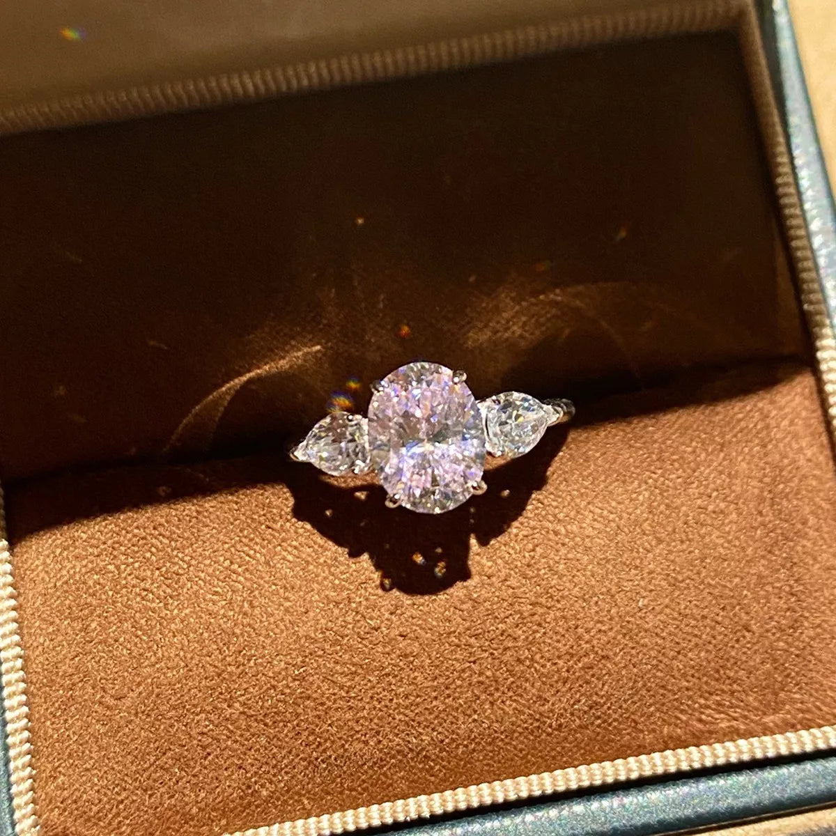 925 Sterling Silver Oval Cut Diamond Ring - Lilixa.store