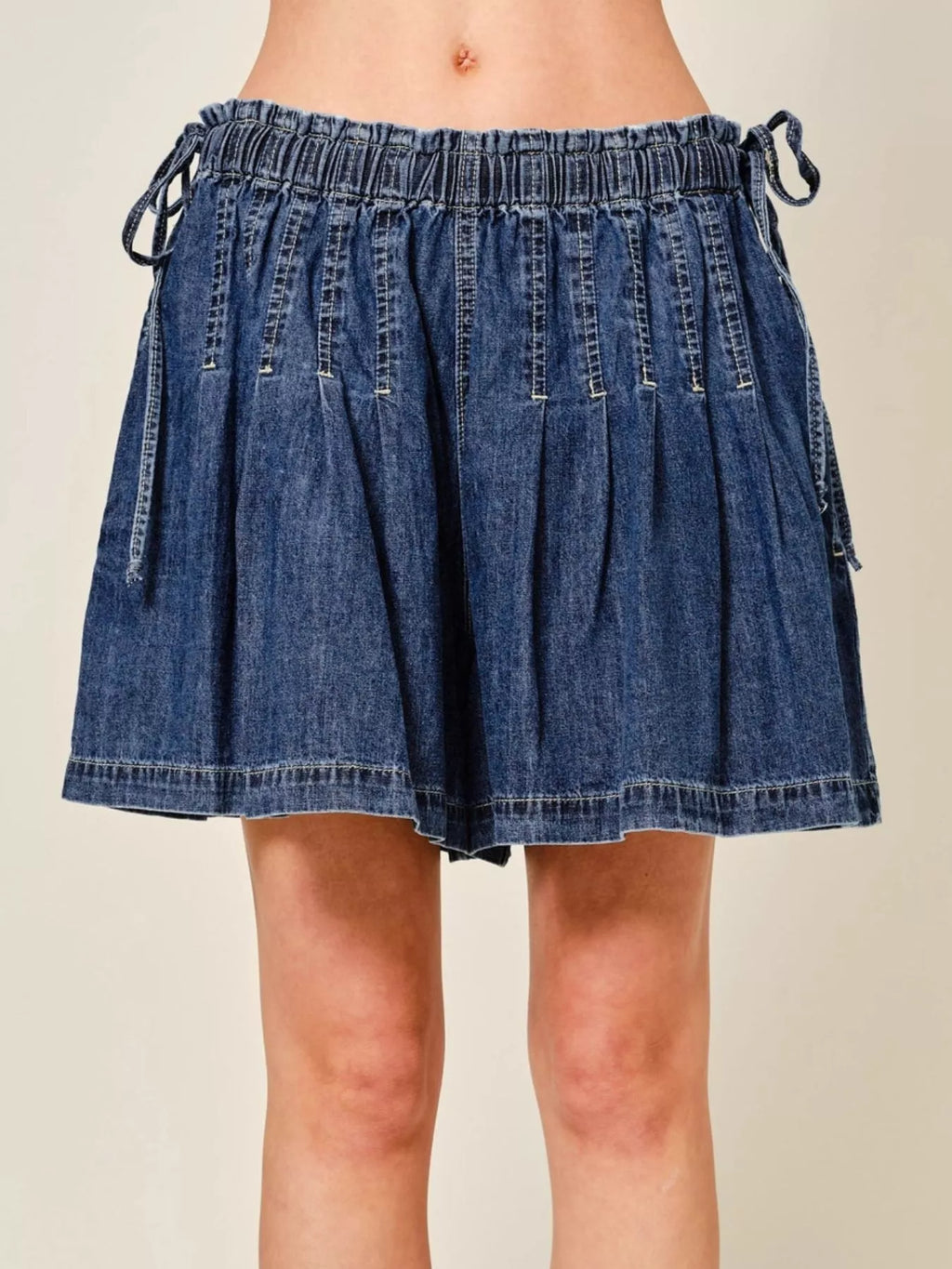 Pleated Elastic Waist Denim Shorts - Lilixa.store