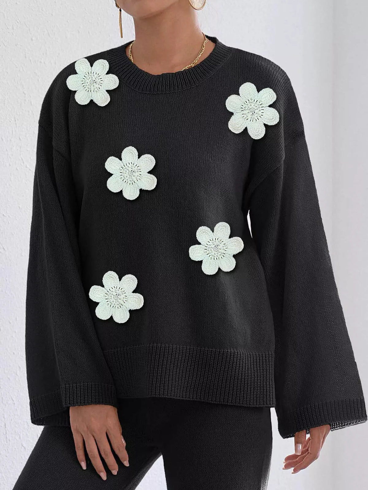 Floral Applique Crew Neck Sweater - Lilixa.store