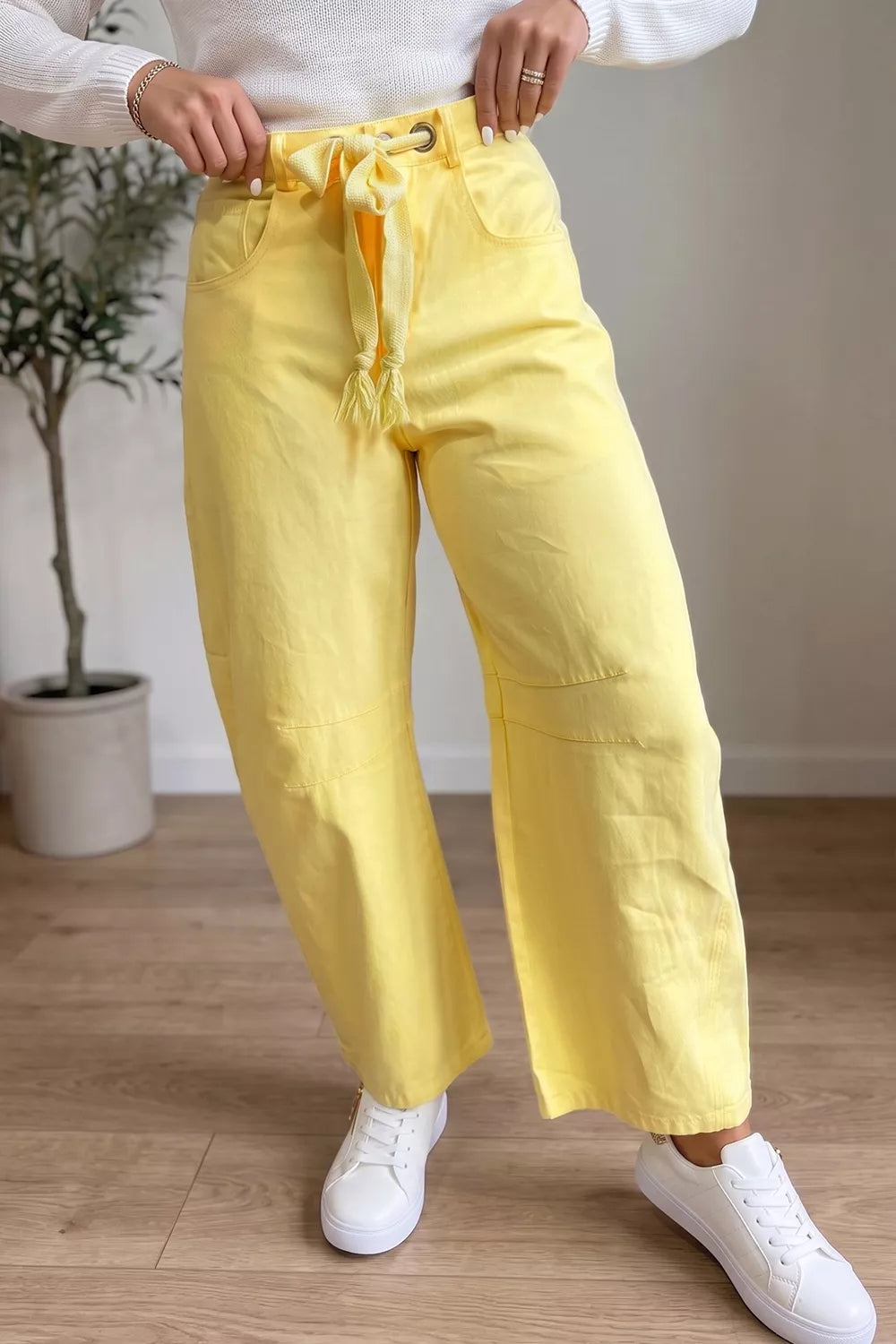 Wide-Leg Drawstring Jeans - Lilixa.store
