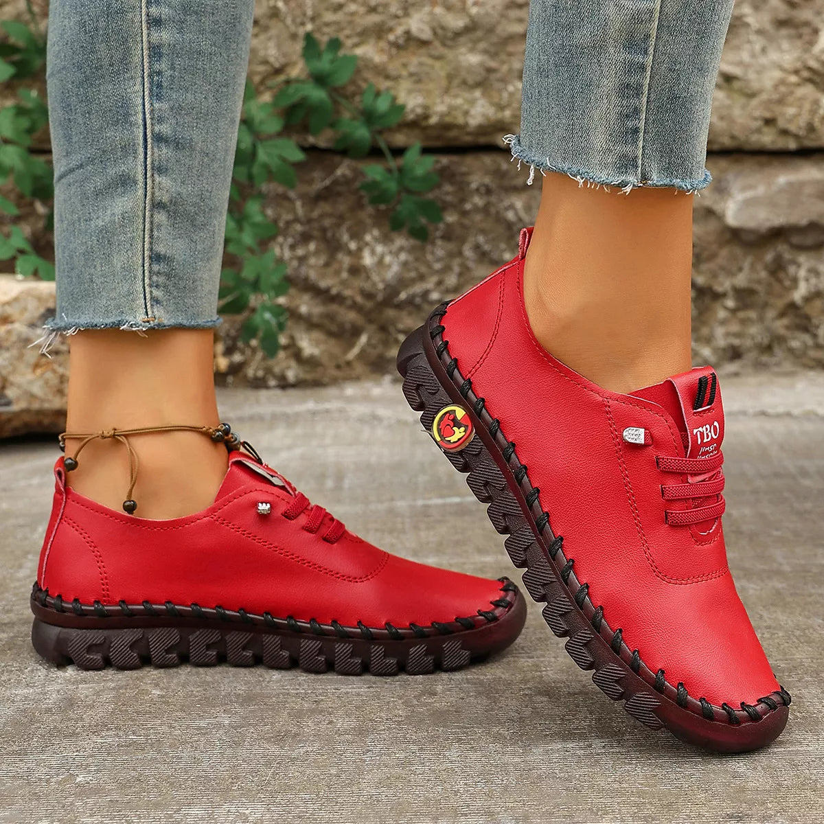 Round Toe Lace Up Sneakers - Lilixa.store