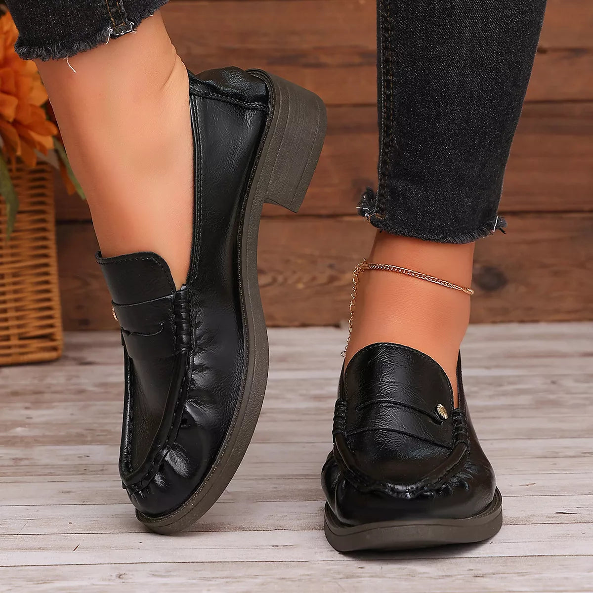 Round Toe Block Heels Loafers