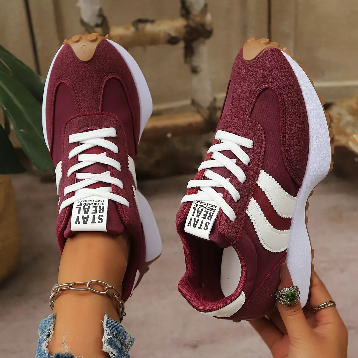 Round Toe Lace Up Sneakers