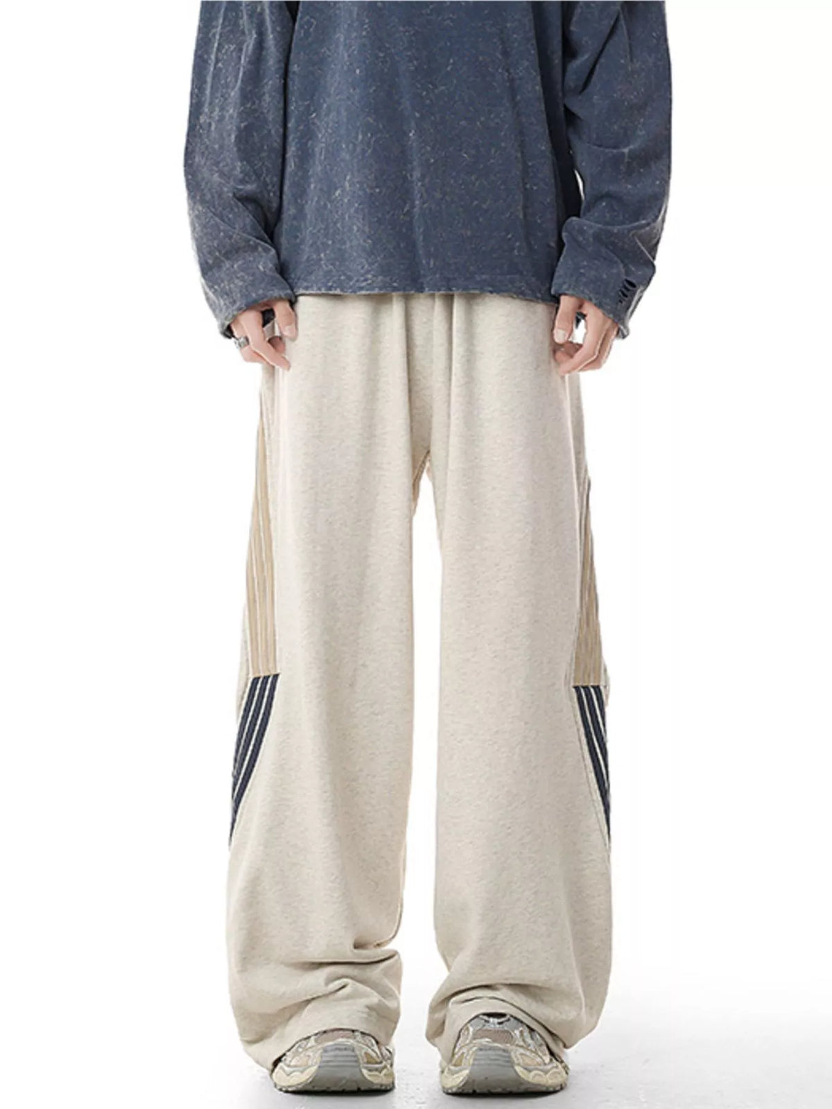 Men's Plus Size Side Striped Relaxed Fit Casual Pants in Light Gray