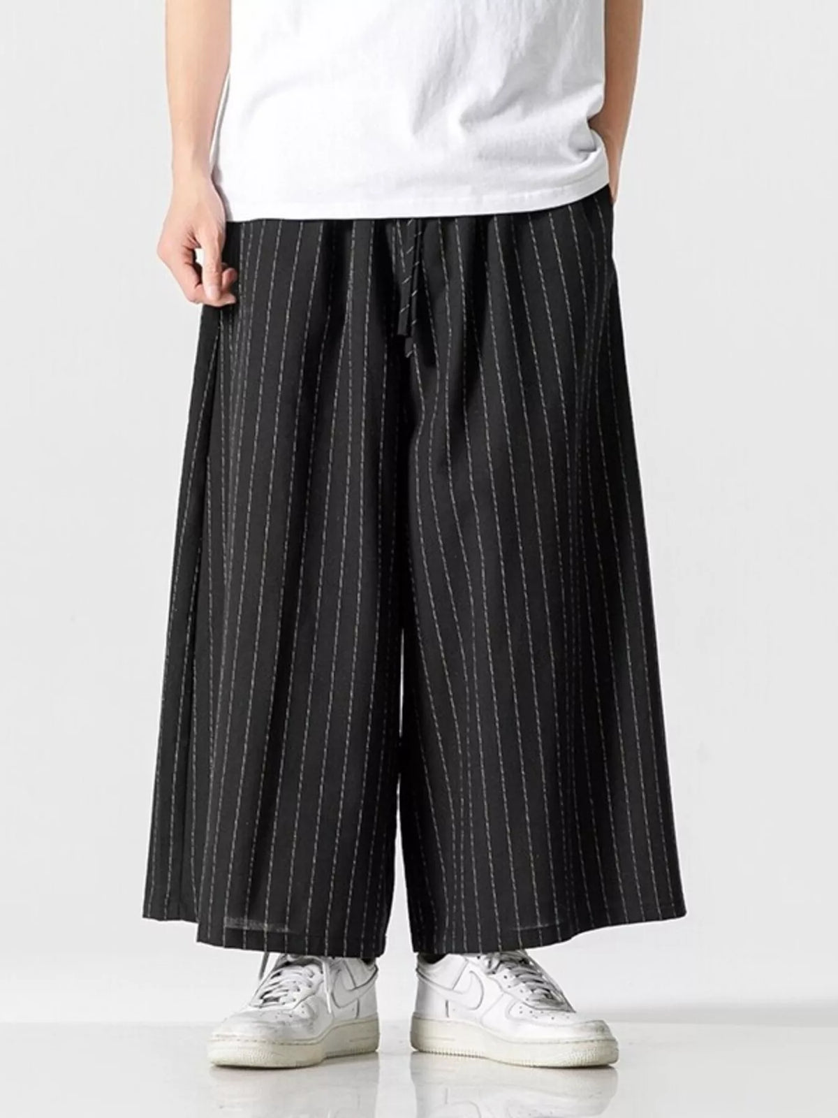 Men's Plus Size Wide Leg Casual Pants in Black