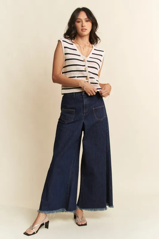 Davi & Dani Sleeveless Cropped Striped Sweater Knit Vest Top - Lilixa.store