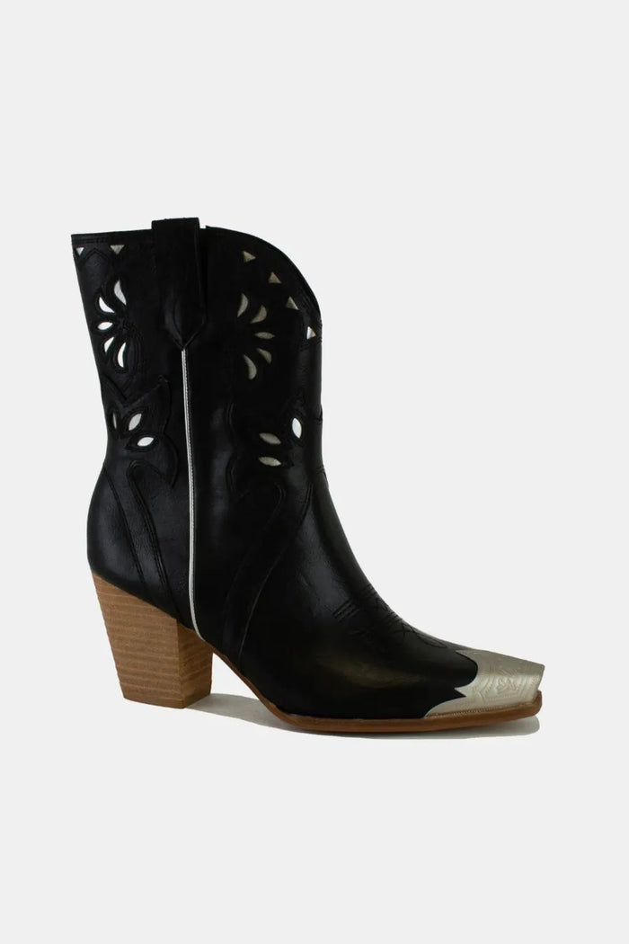 Beast Fashion Cut-Out Floral Embroidery Boots - Lilixa.store