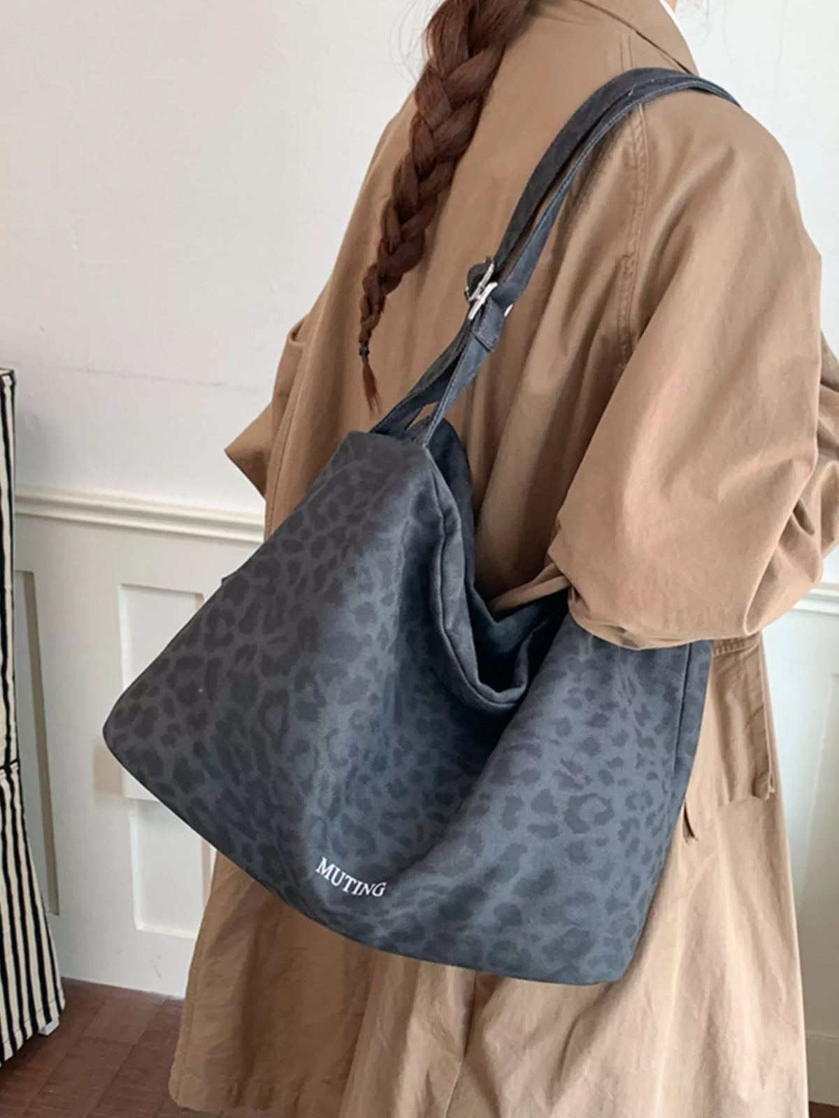 Leopard Print Shoulder Bag - Lilixa.store