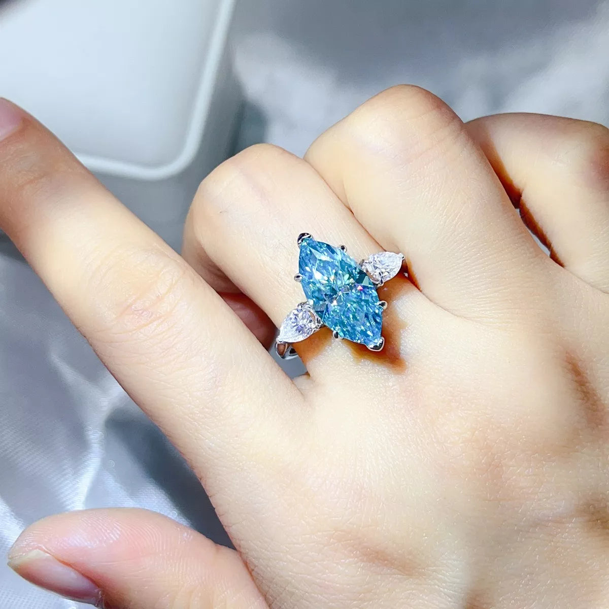 6 Carat 925 Sterling Silver Moissanite Ring in Turquoise, view 7