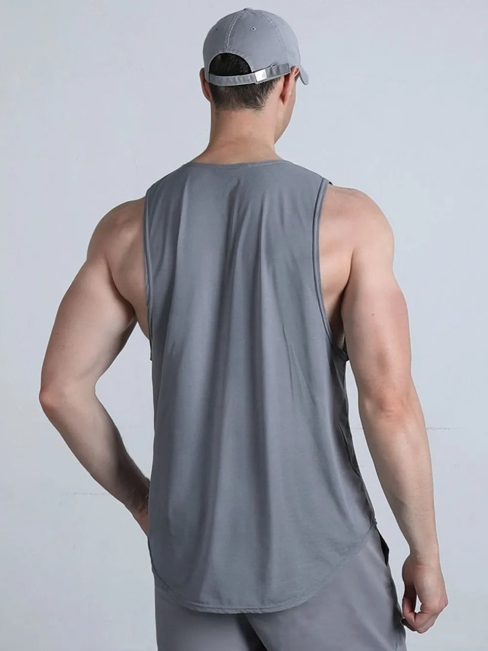 Men's Plus Size Round Neck Tank - Lilixa.store