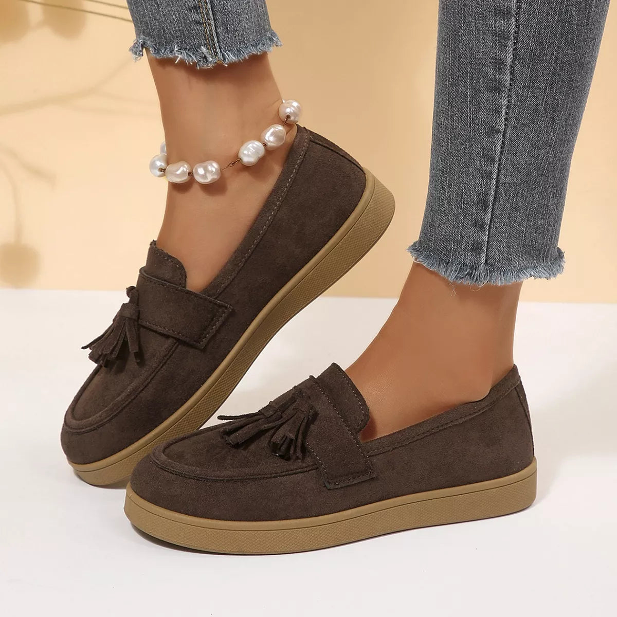 Tassel Suede Loafers with Comfortable Flat Sole, view 3