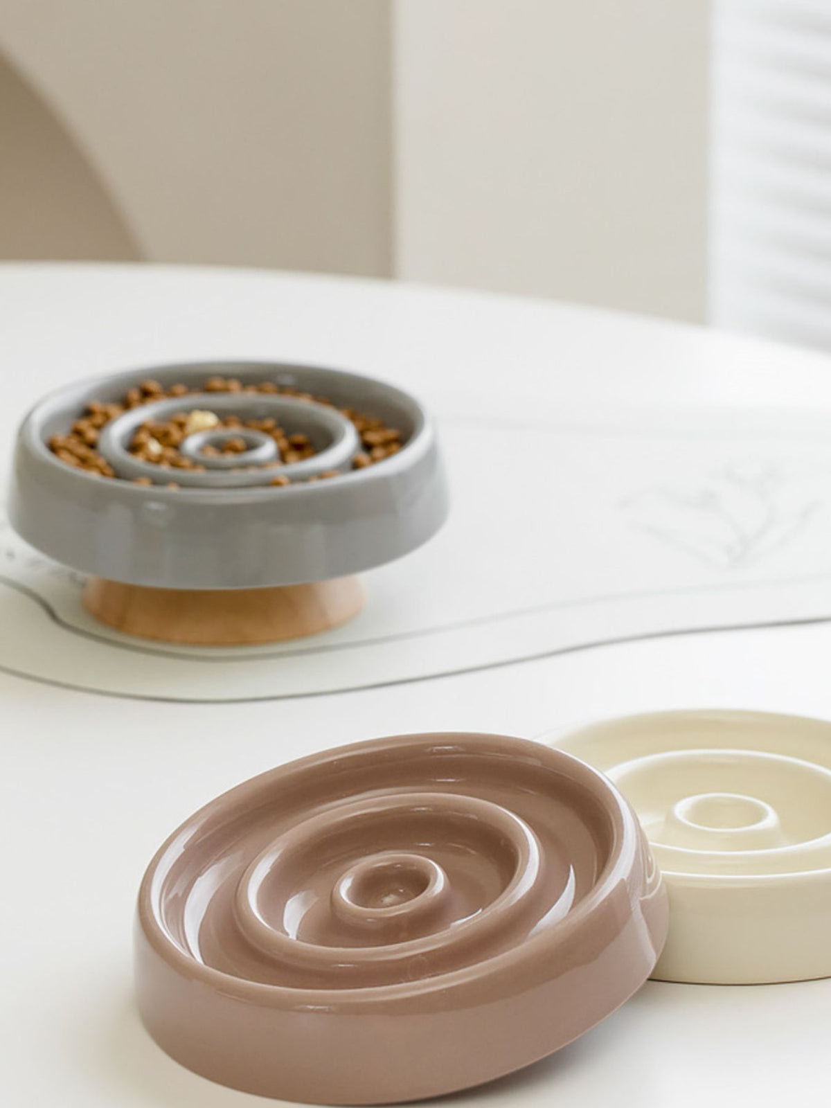 Interactive Slow Feeder Pet Bowl - Lilixa.store