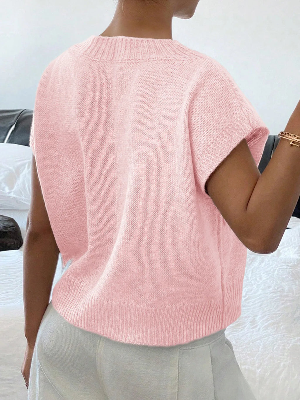 Ribbed Hem V-Neck Short Sleeve Sweater - Lilixa.store