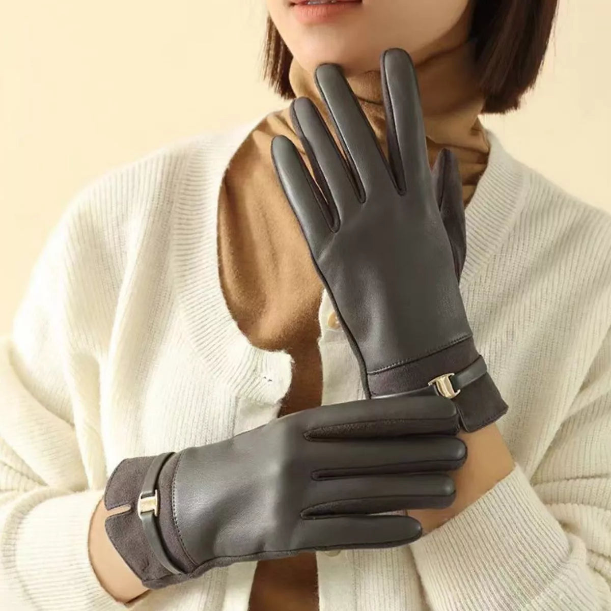 Buckle Detail Gloves - Lilixa.store