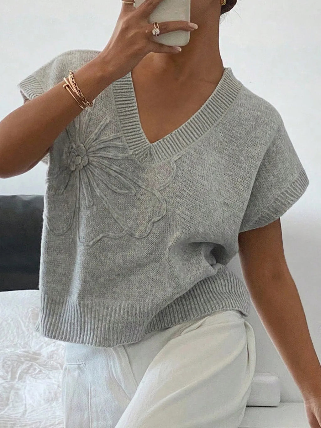 Ribbed Hem V-Neck Short Sleeve Sweater - Lilixa.store