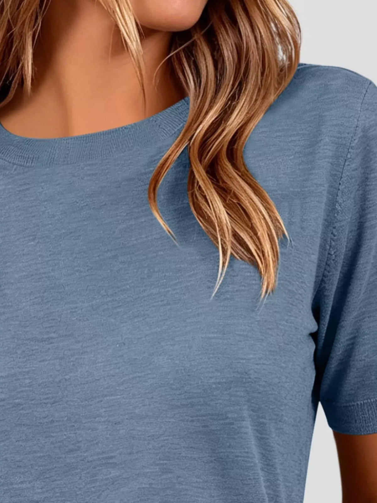 Classic Crew Neck Short Sleeve Knit Top - Lilixa.store