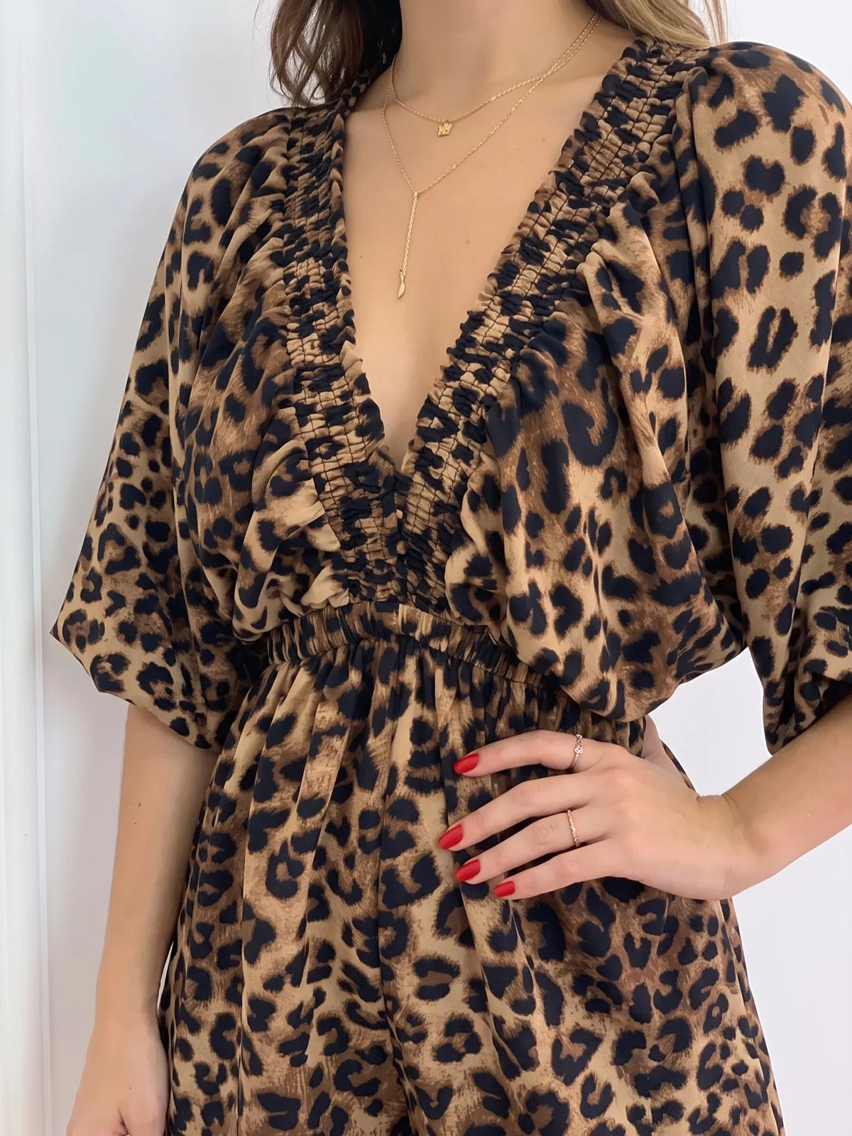 V-Neck Leopard Print Puff Sleeve Romper - Lilixa.store