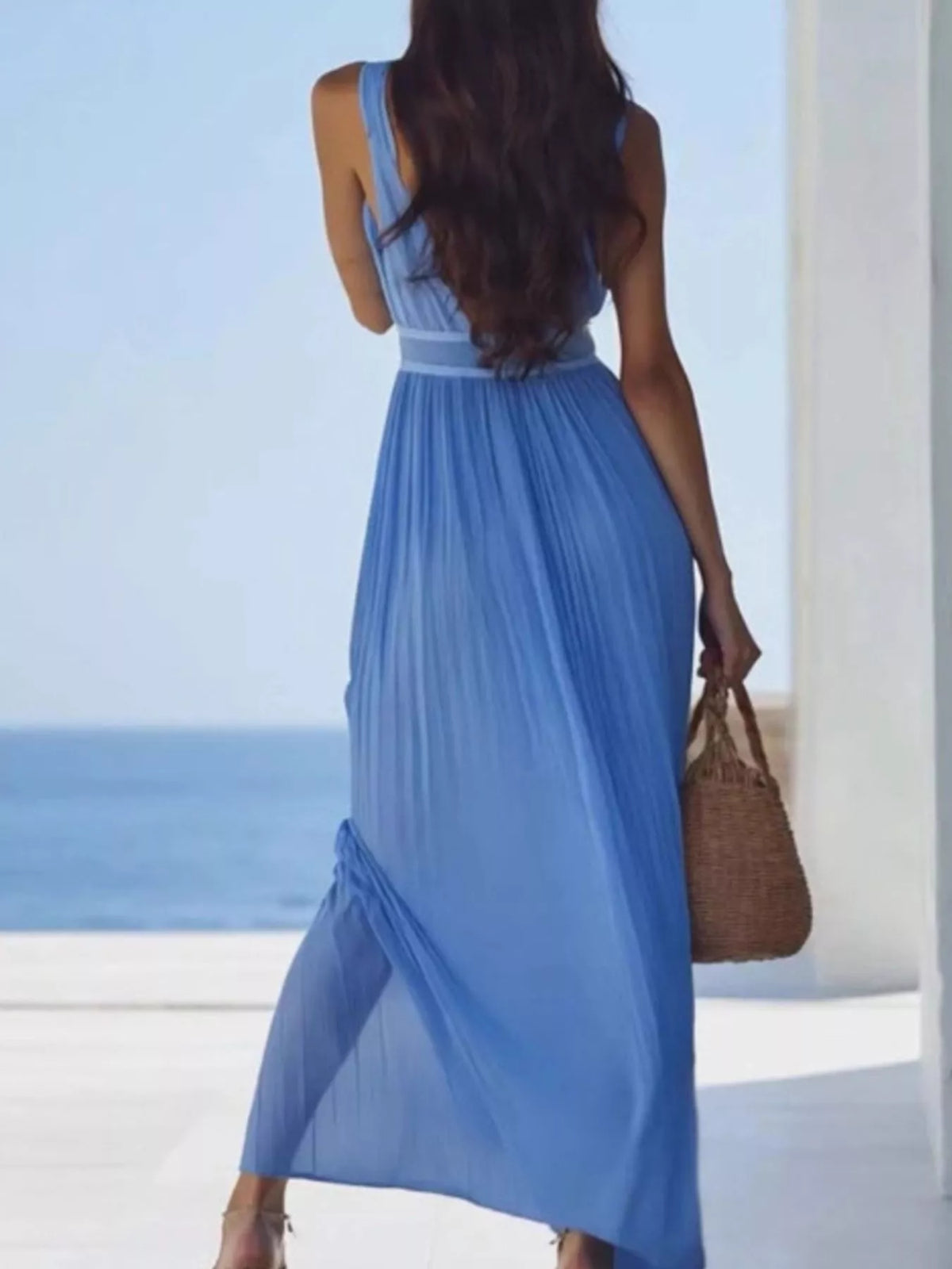 V-Neck Sleeveless Pleated Maxi Dress
