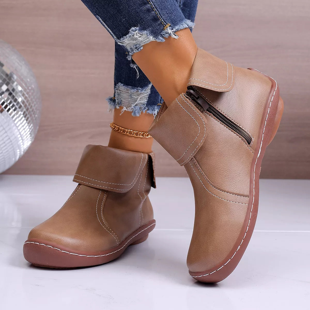 Round Toe Side Zipper Boots - Lilixa.store