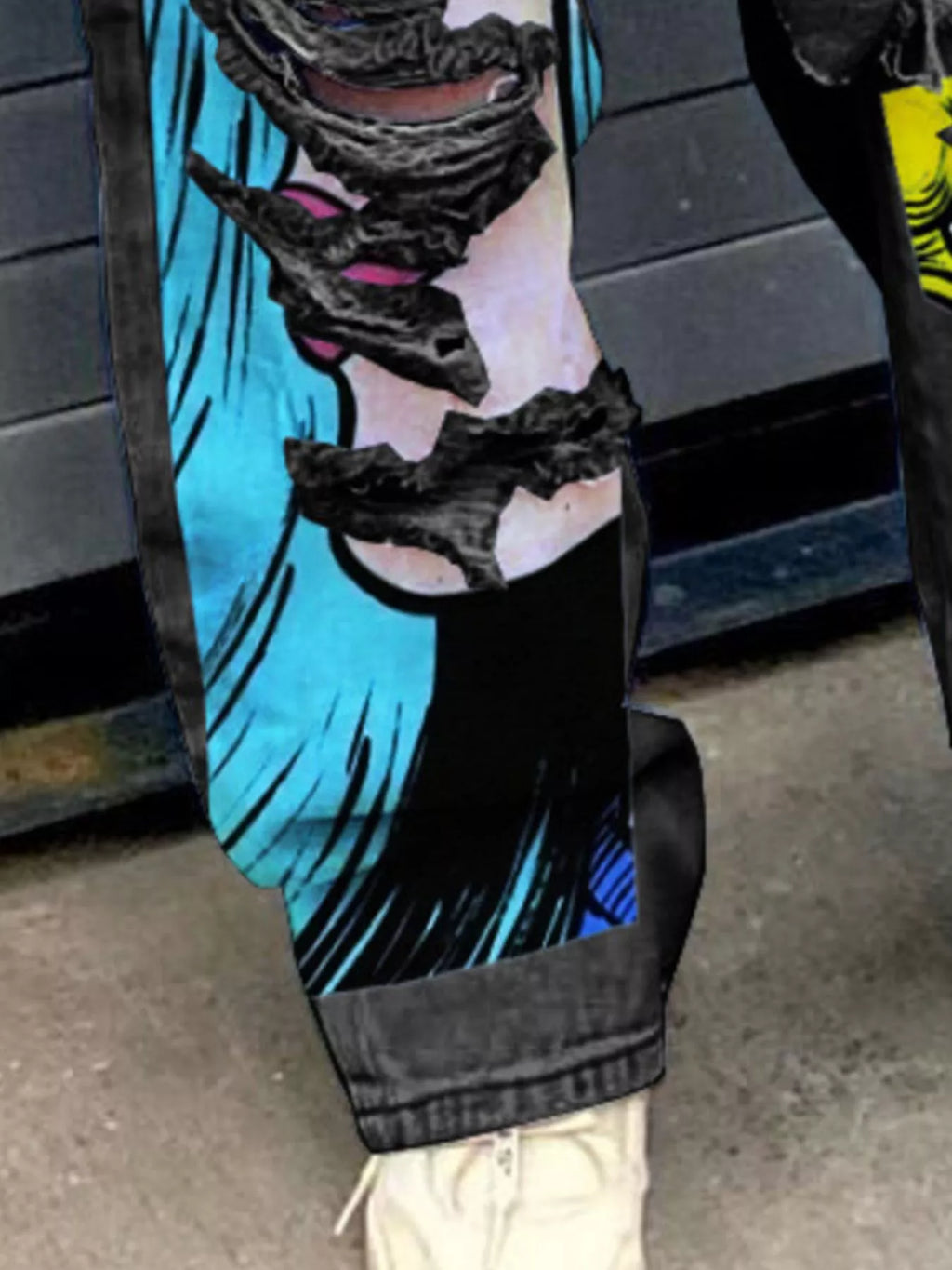 Full Size Pop Art Graphic Distressed Wide-Leg Jeans Plus Size - Lilixa.store