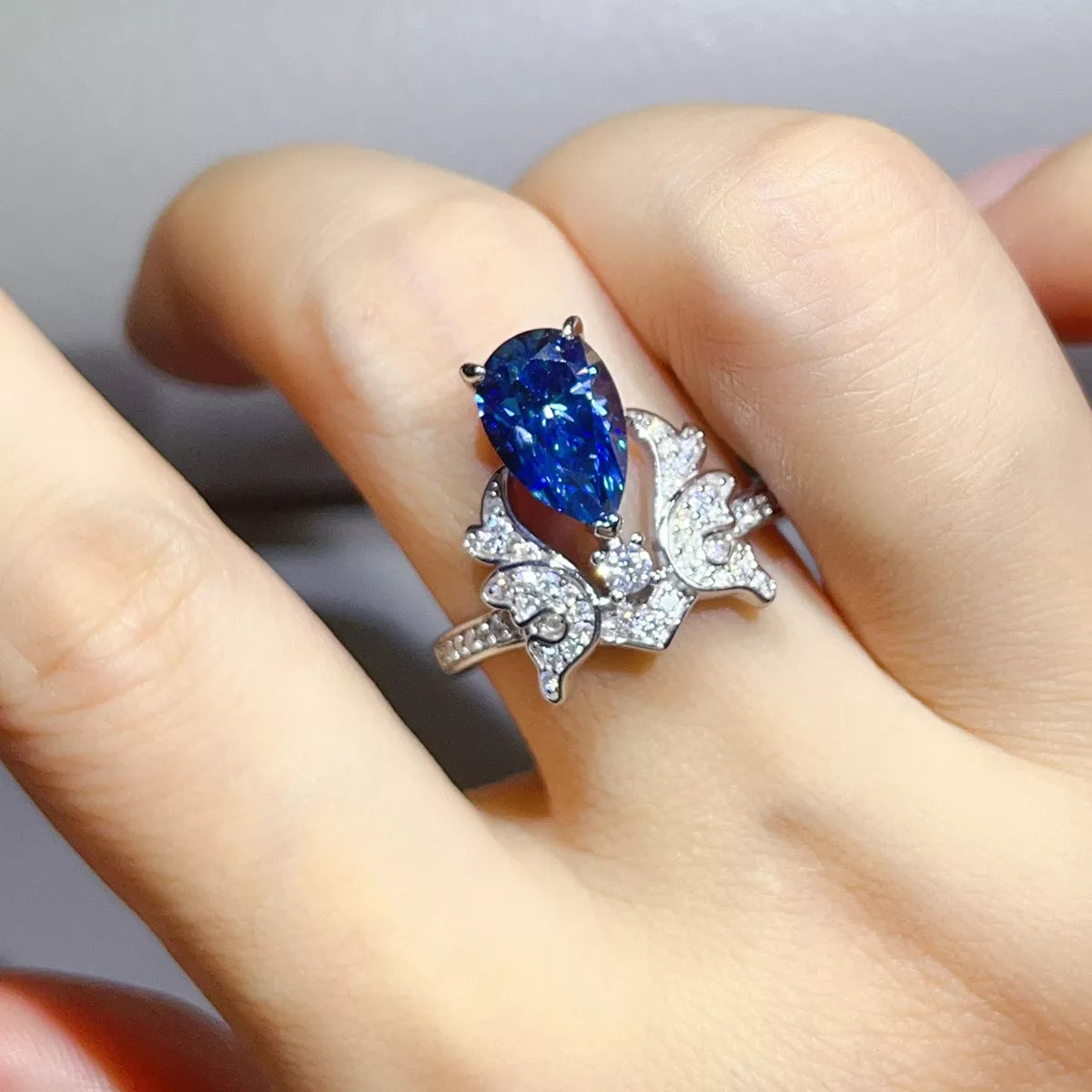 3 Carat 925 Sterling Silver Moissanite Ring in Blue, view 3