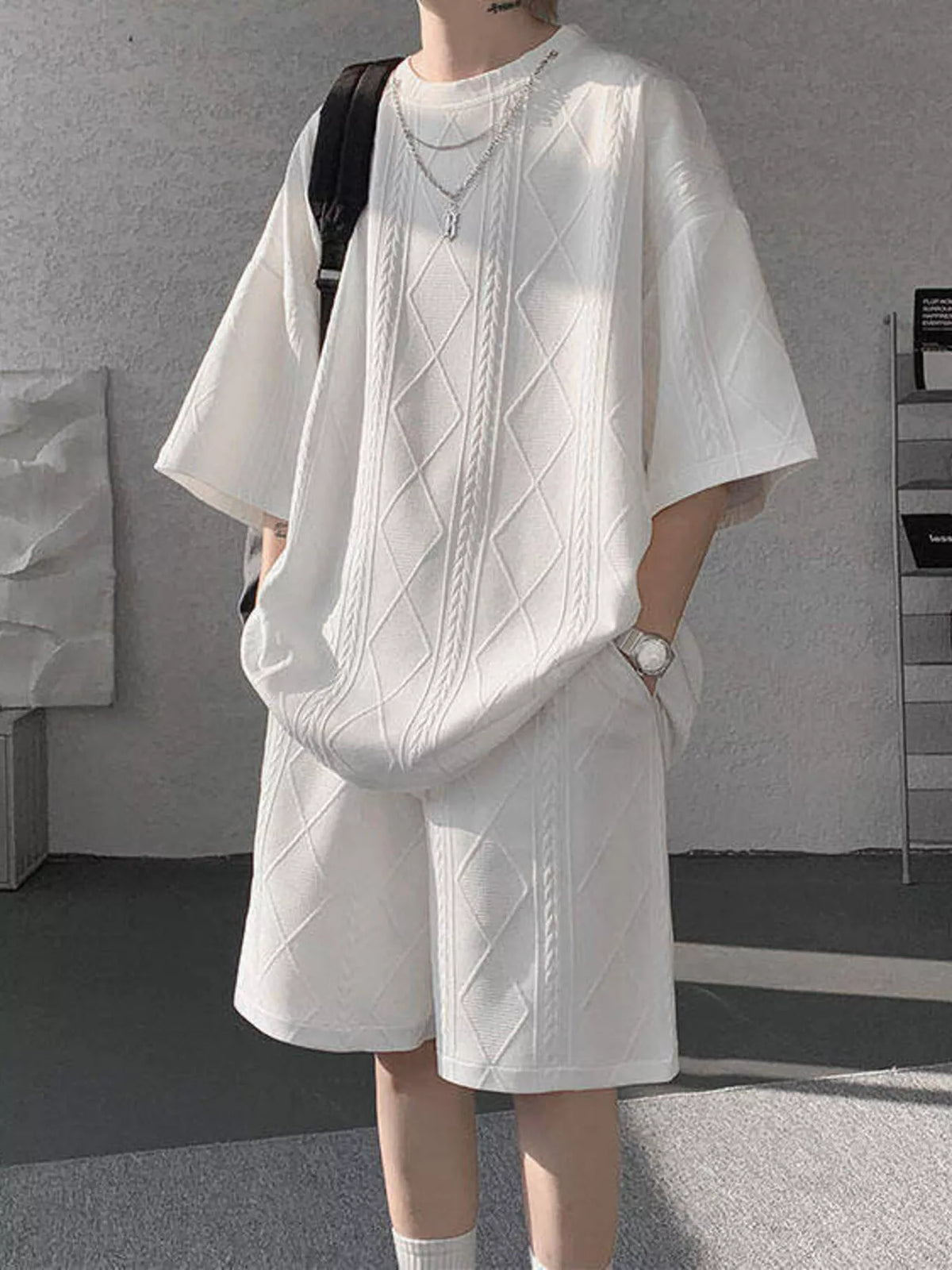 Men's Plus Size Textured Relaxed Fit Top and Shorts Set, view 8