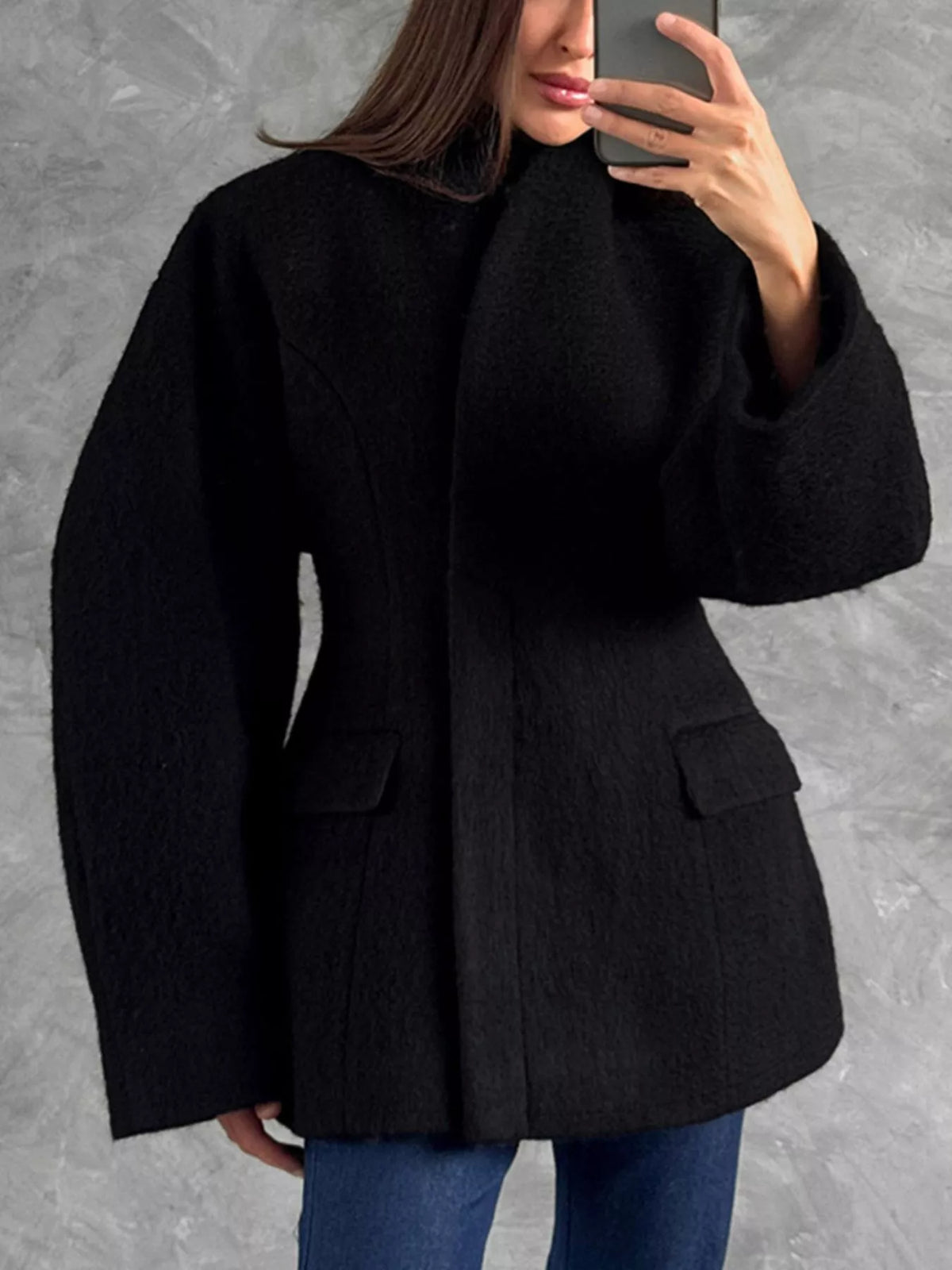 Wool-Blend Leg-of-Mutton Sleeves Outerwear in Black