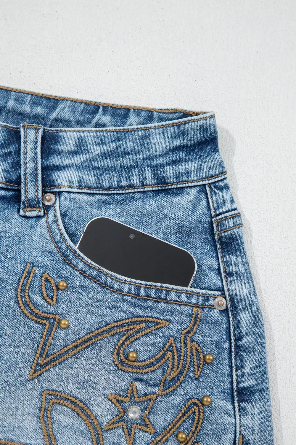 Western Embroidery Stud Denim Shorts - Lilixa.store
