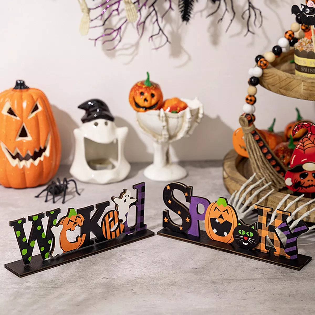Halloween Decorative Object Set with Wicked and Spooky Wooden Signs - Lilixa.store
