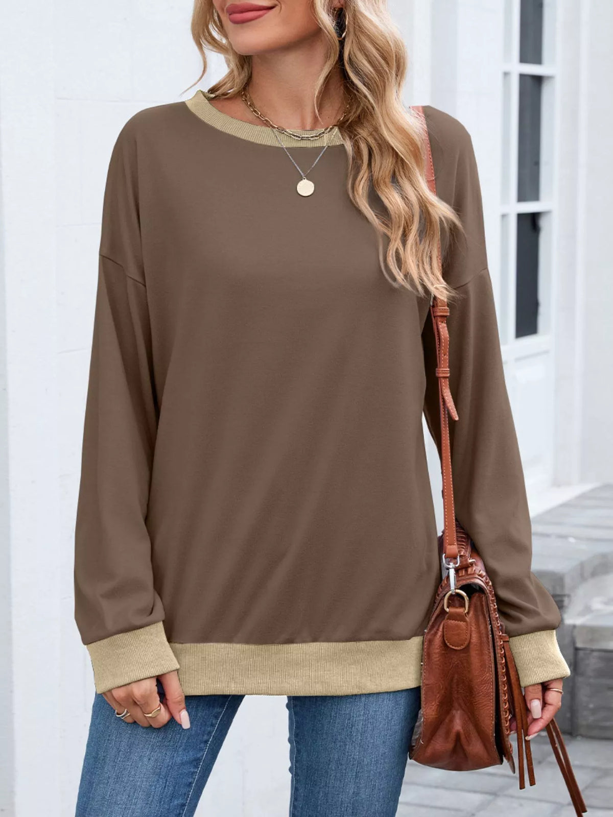 Contrast Trim Long Sleeve Sweatshirt - Lilixa.store