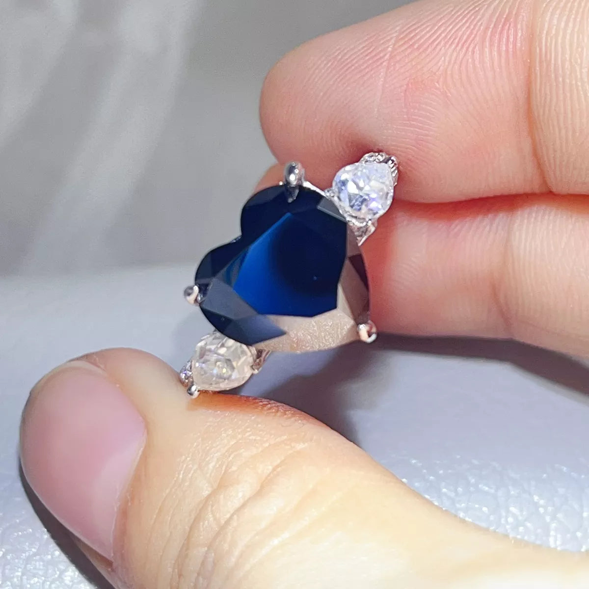 6 Carat 925 Sterling Silver Moissanite Heart Ring in Black, view 5