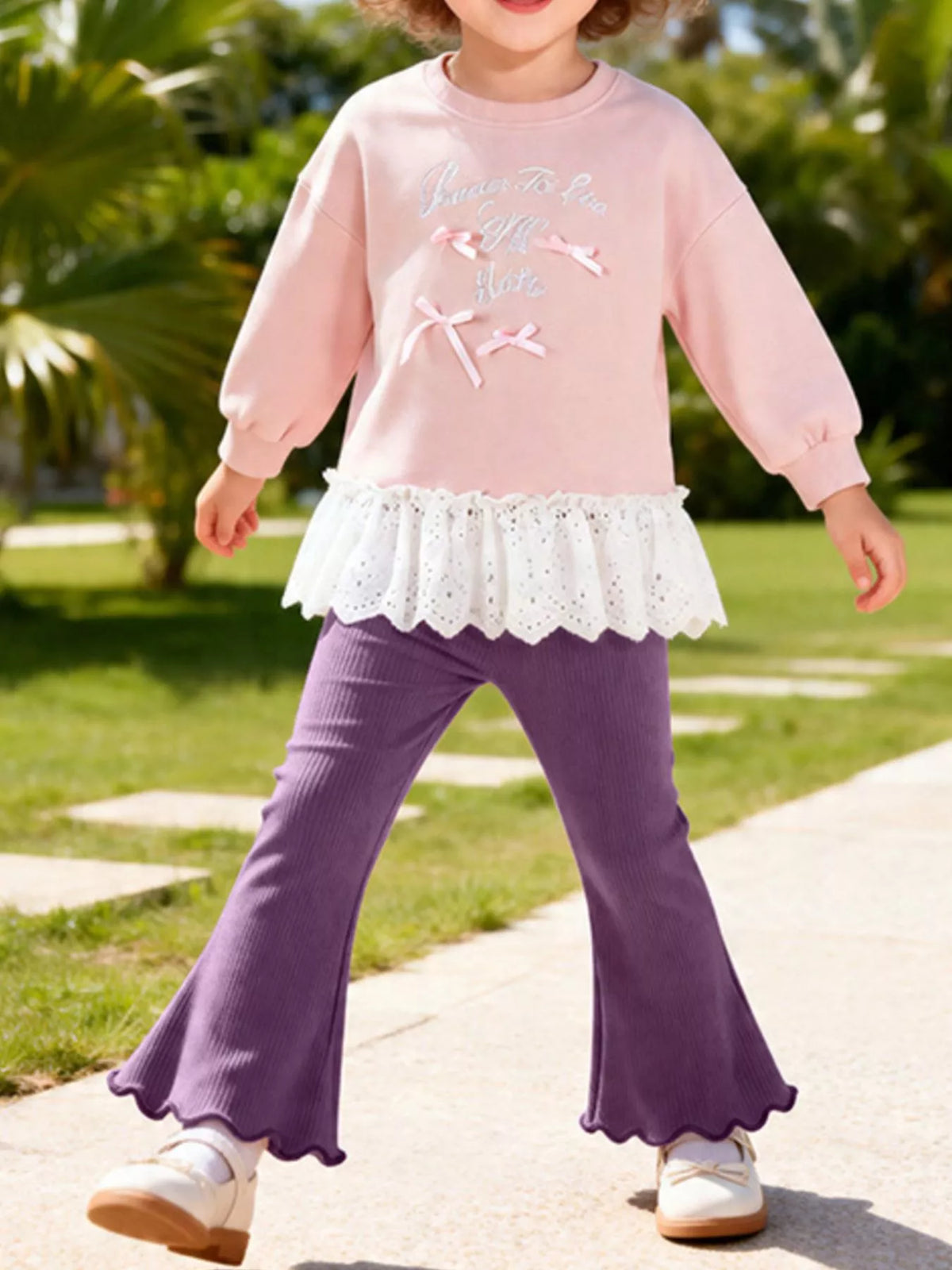 Children's Bow-Embellished Sweatshirt and Flare Pants Set in Dusty Pink