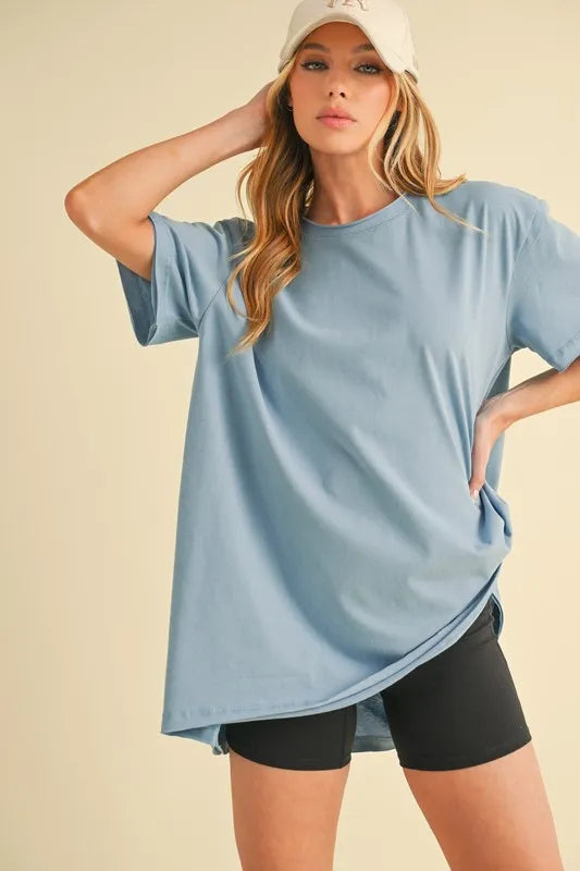 Aemi+Co Round Neck Short Sleeve Oversized T-Shirt in Blue, view 3