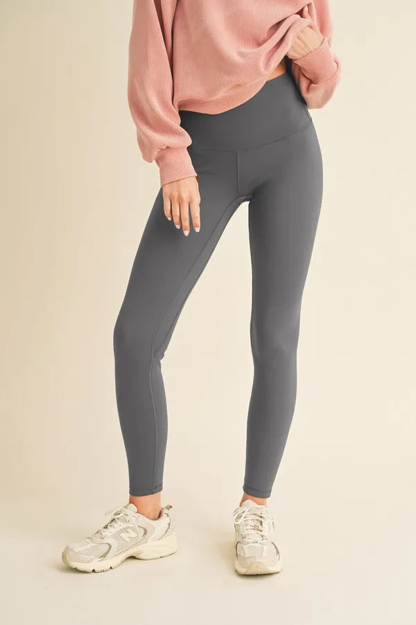 Yelete Full Size Fleece Lined High Waisted Leggings - Lilixa.store