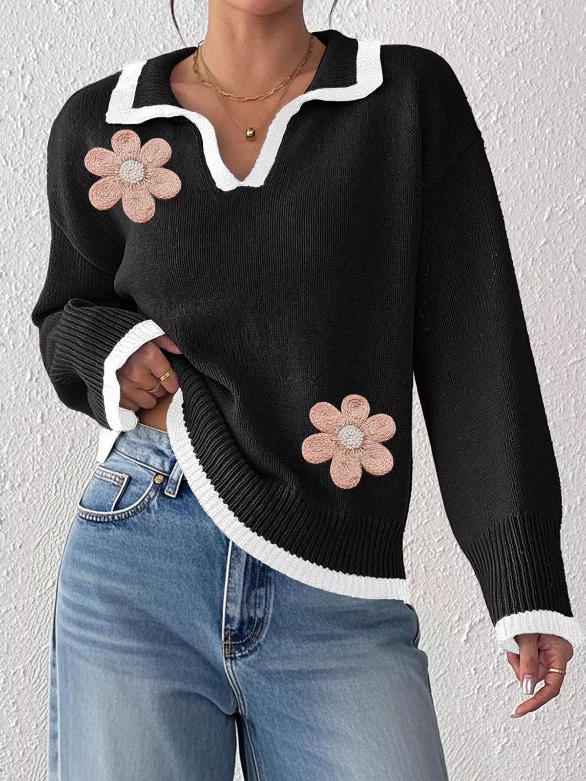 Flower Contrast Trim Dropped Shoulder Sweater - Lilixa.store