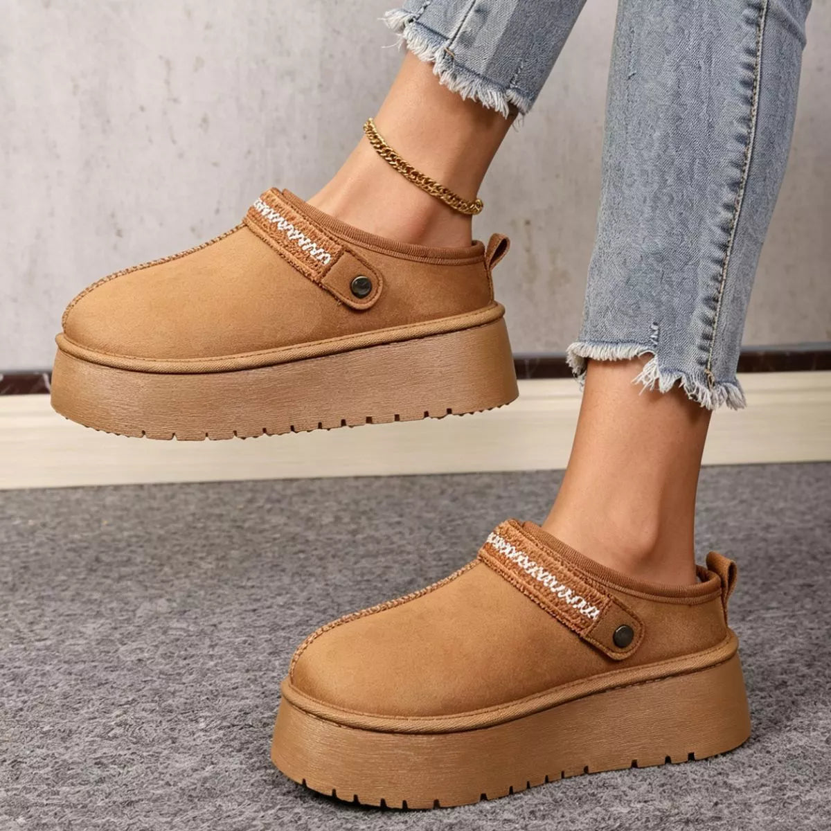 Platform Suede Fur-Lined Boots - Lilixa.store