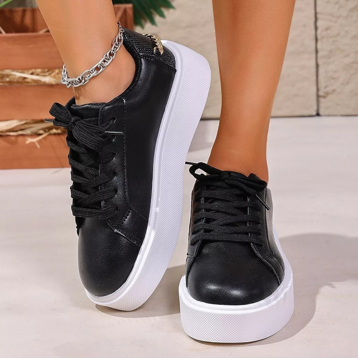 Round Toe Platform Sneakers - Lilixa.store