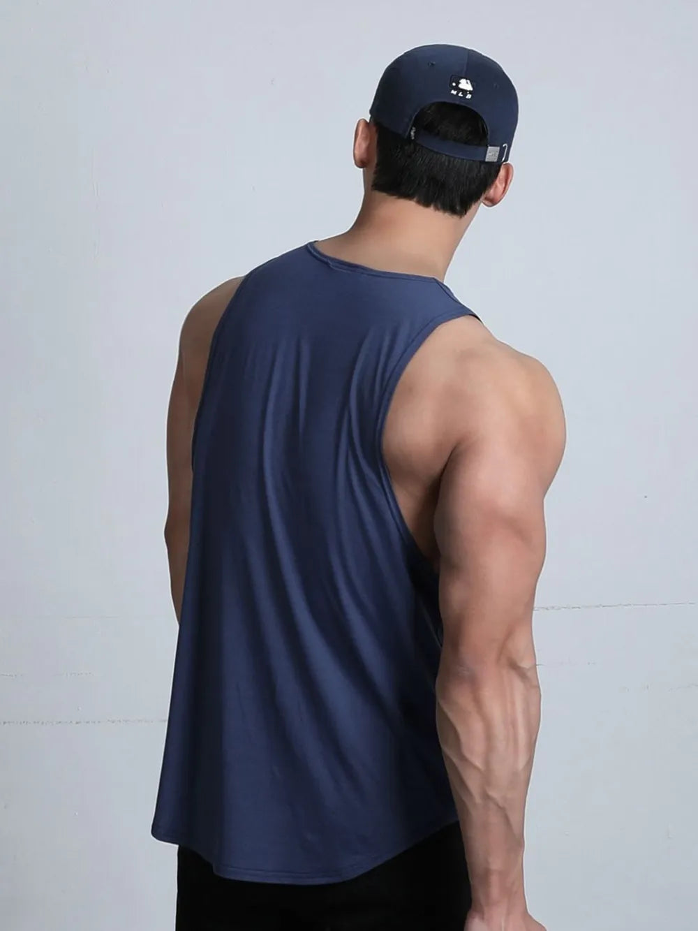 Men's Plus Size Round Neck Tank - Lilixa.store