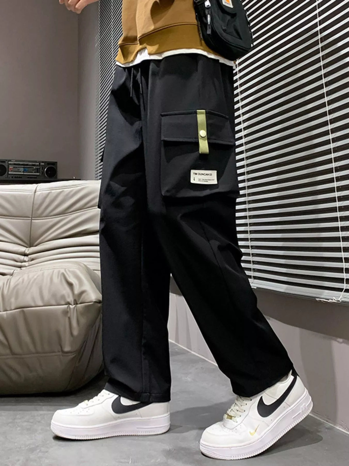 Men's Plus Size Wide Leg Cargo Pants, view 3