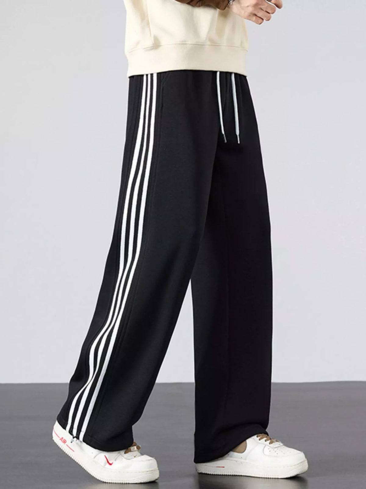 Men's Plus Size Casual Striped Wide Leg Sweatpants, view 6