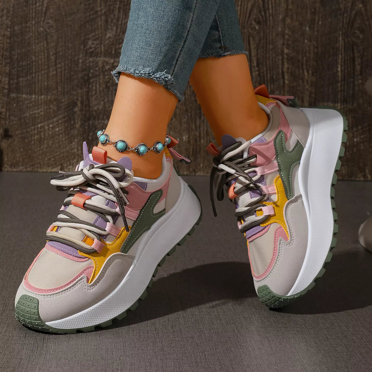 Round Toe Lace Up Sneakers - Lilixa.store