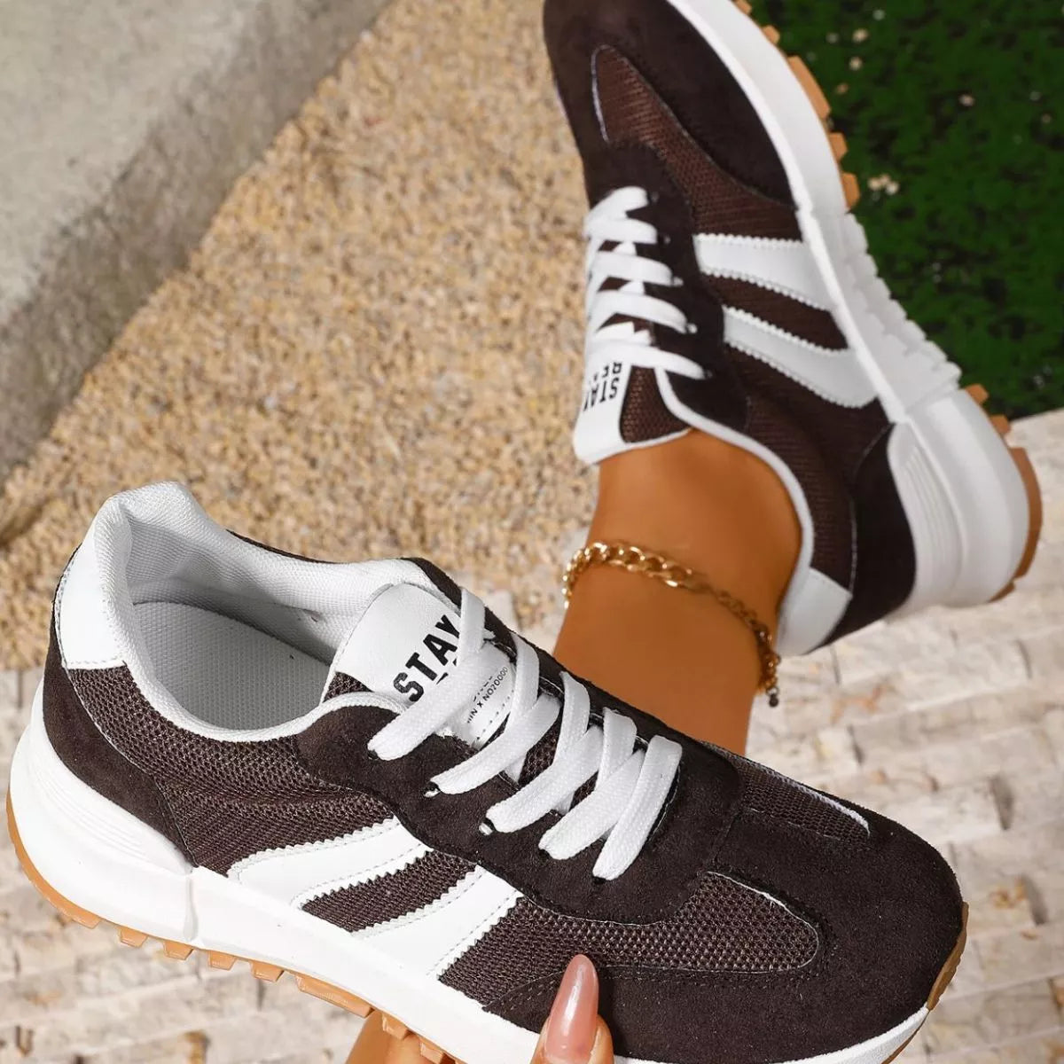 Round Toe Lace Up Sneakers - Lilixa.store