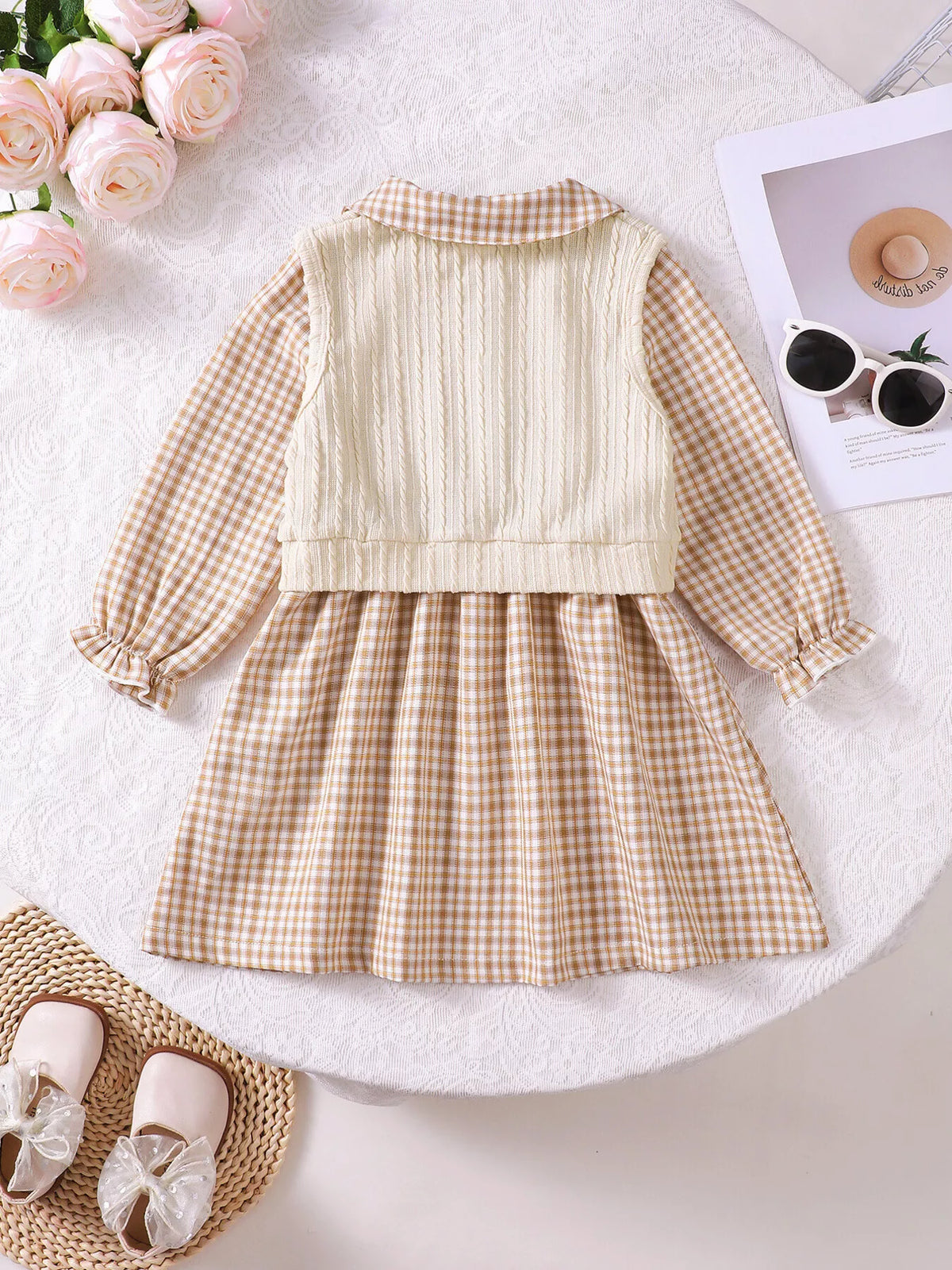 Children's Plaid Peter Pan Collar Dress and Knitted Vest Set in Apricot Color, view 4