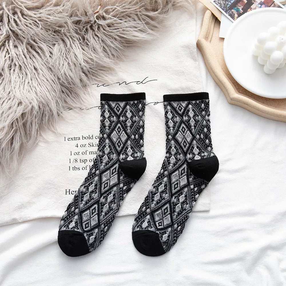 Vintage Argyle Patterned Mid-Calf Socks - Lilixa.store