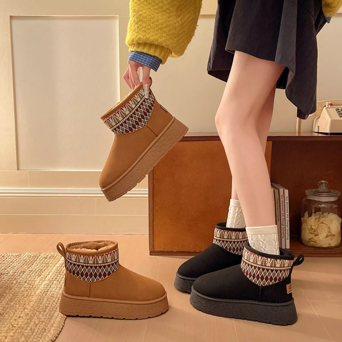 Round Toe Platform Boots