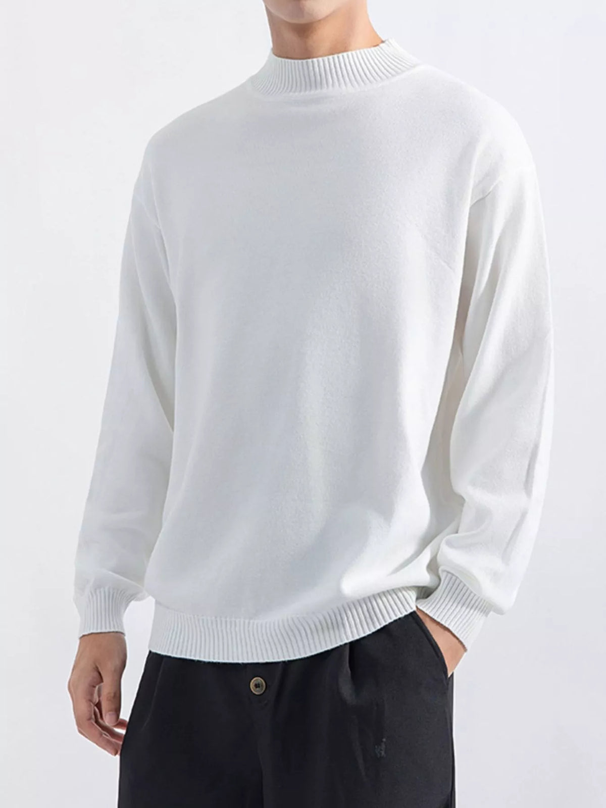 Men's Plus Size Minimalist Mock Neck Sweater in White