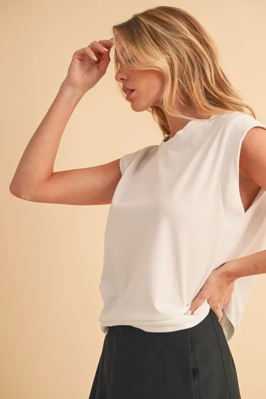Aemi+Co Solid Color Round Neck Tank - Lilixa.store